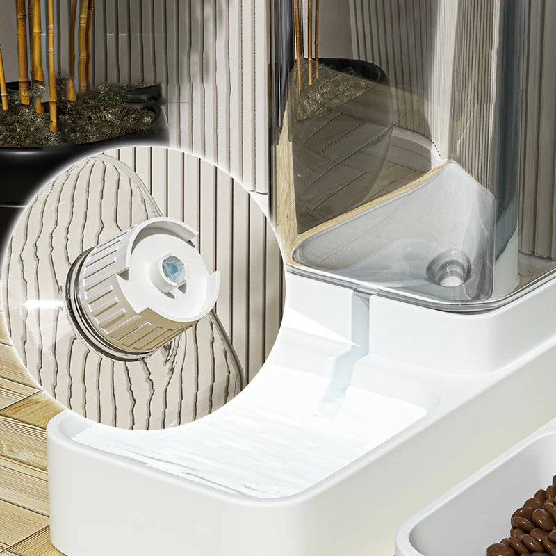 Automatic Pet Food Dispenser – Transparent Storage Bowl